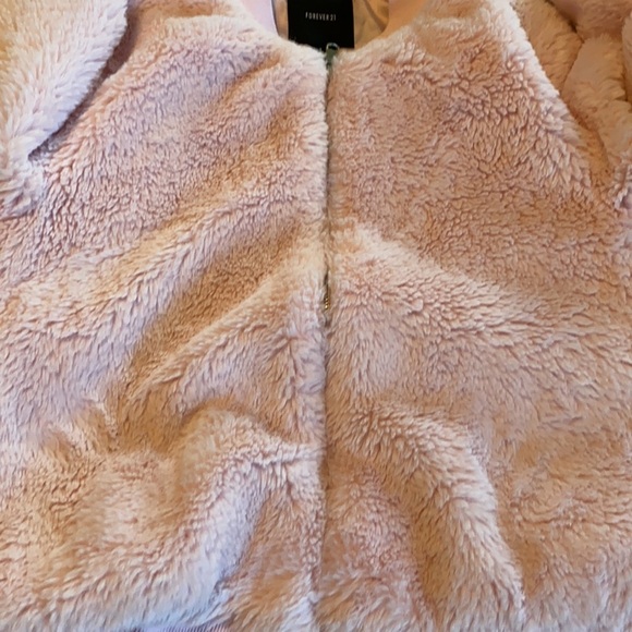 Forever 21 Ribbed Fluffy Faux Fur Pink Zipped Jacket Size Small - Picture 12 of 12